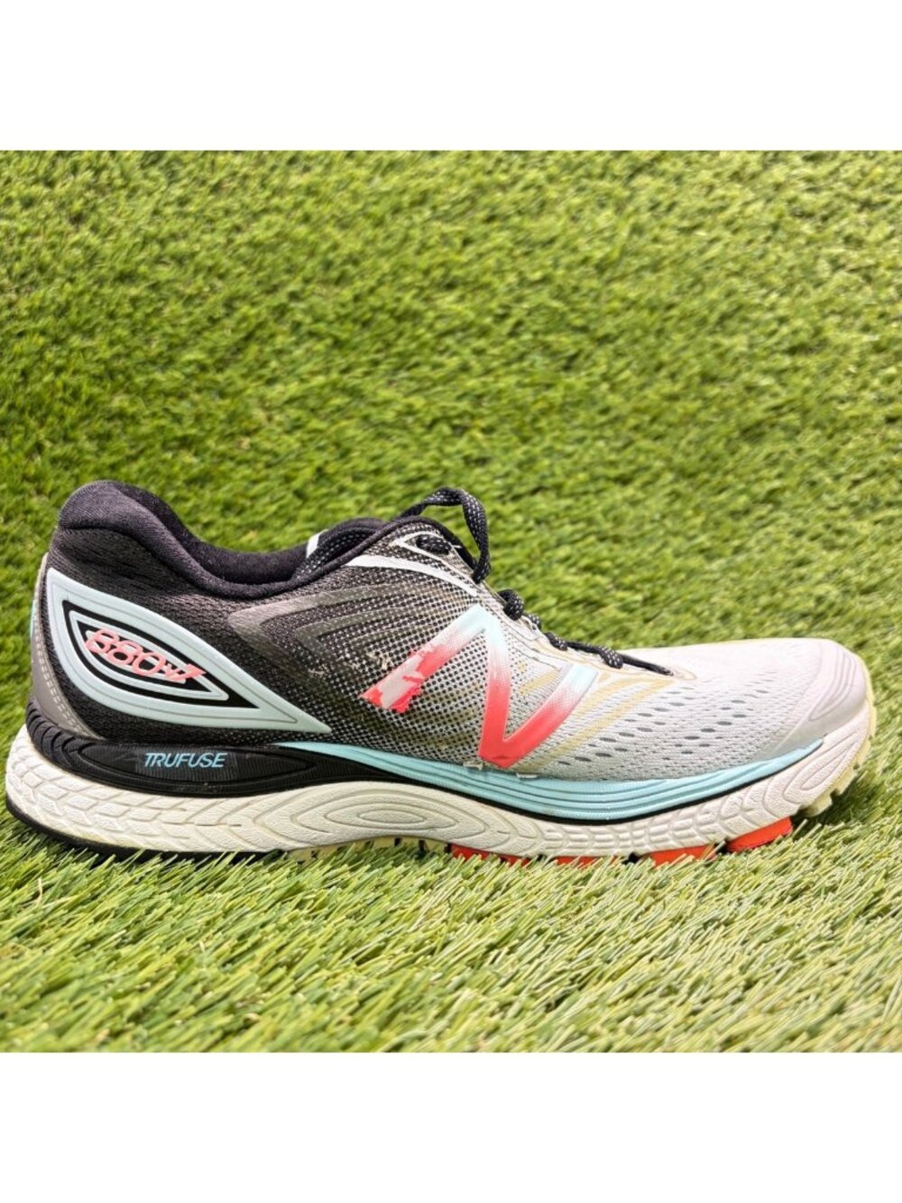 New Balance 880v7 Womens Size 9.5 Gray Blue Athletic Running Shoes Sneakers
